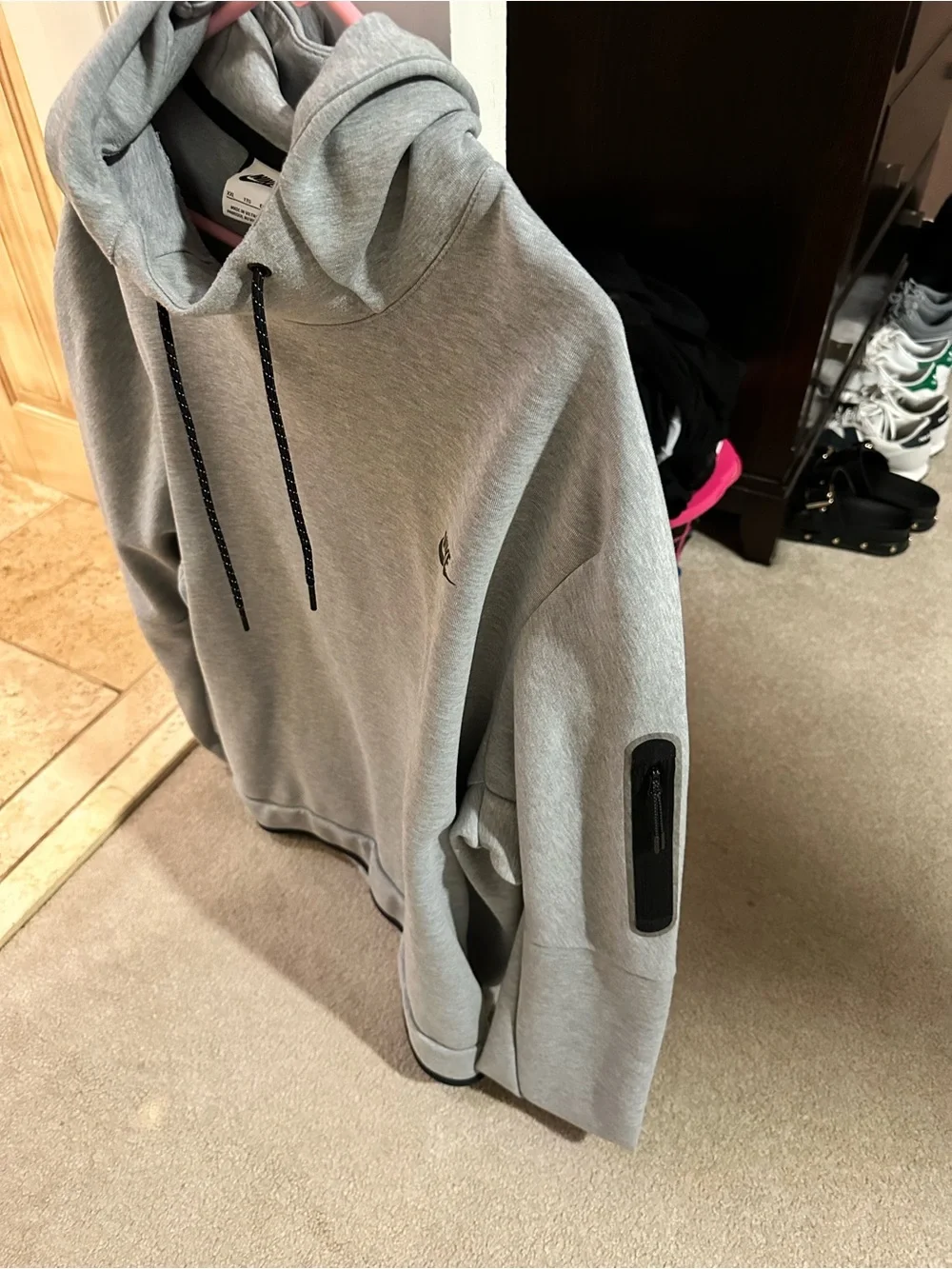 Nike soft pullover